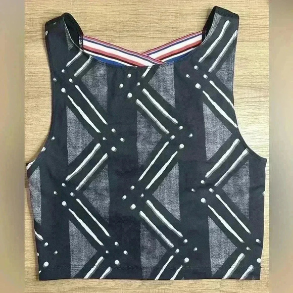 Nike Pro Training Crop Top Tank Sport CJ2460-010 - Picture 1 of 4